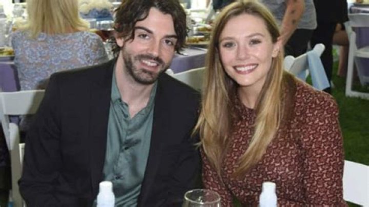 All About Robbie Arnett | Net Worth, Relationship, Career