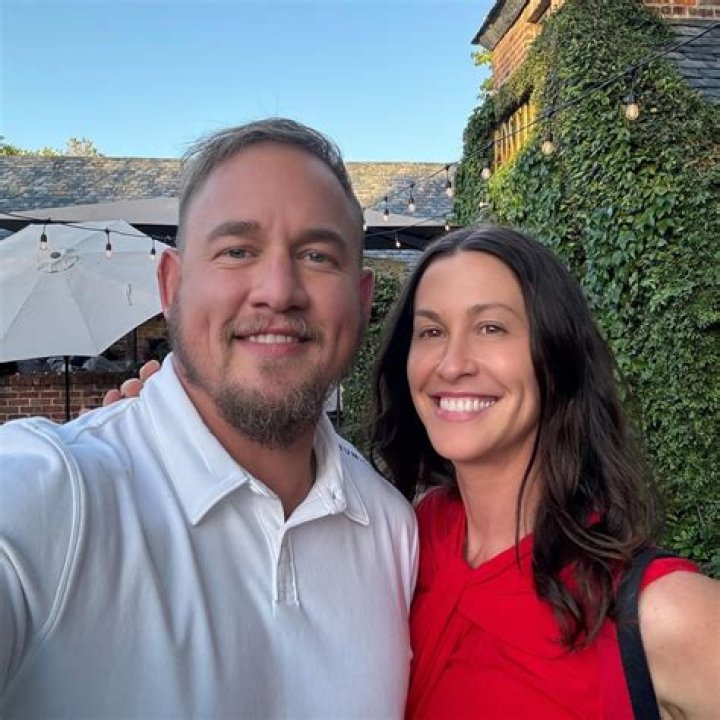 All About The Husband Of Alanis Morissette