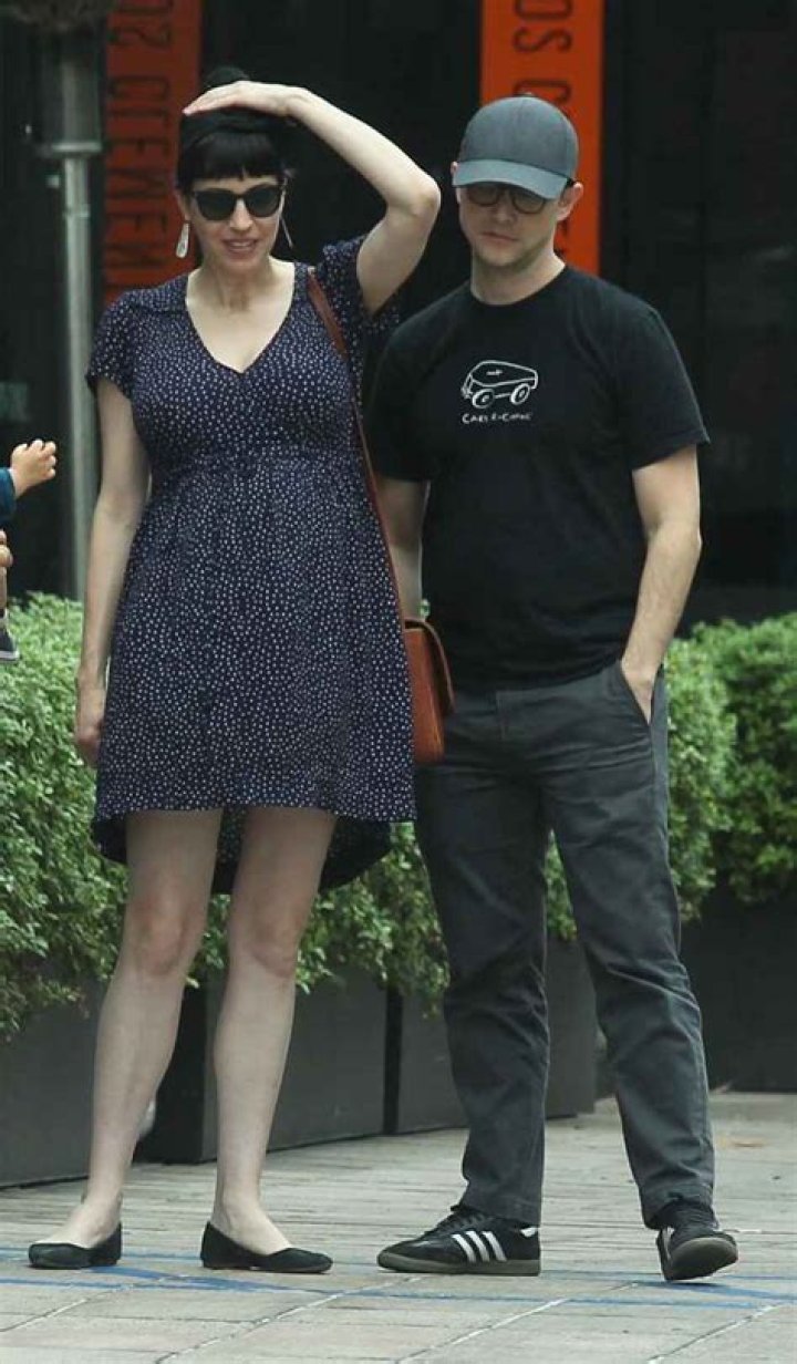 Children By His Wife Tasha McCauley, Family, And Wealth Of Joseph Gordon-Levitt