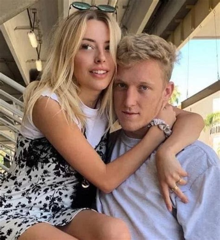 Corinna Kopf- Biography, Height, Net Worth, Boyfriend