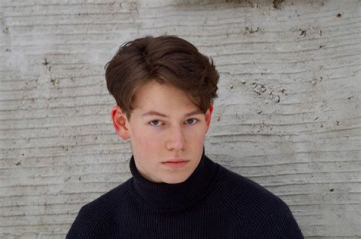 Daan Lennard Liebrenz$100k-1 Million