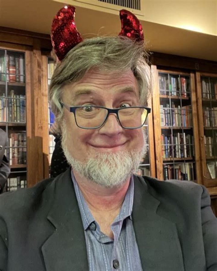 Dan Povenmire Height, Weight, Net Worth, Age, Birthday, Wikipedia, Who, Nationality, Biography