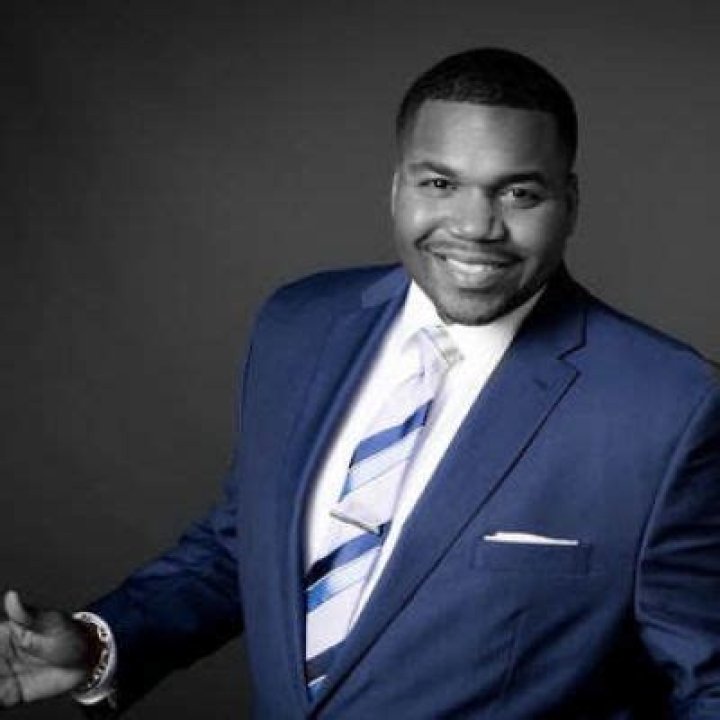 Demond Fernandez Wiki: Is He Married | Family And Ethnicity