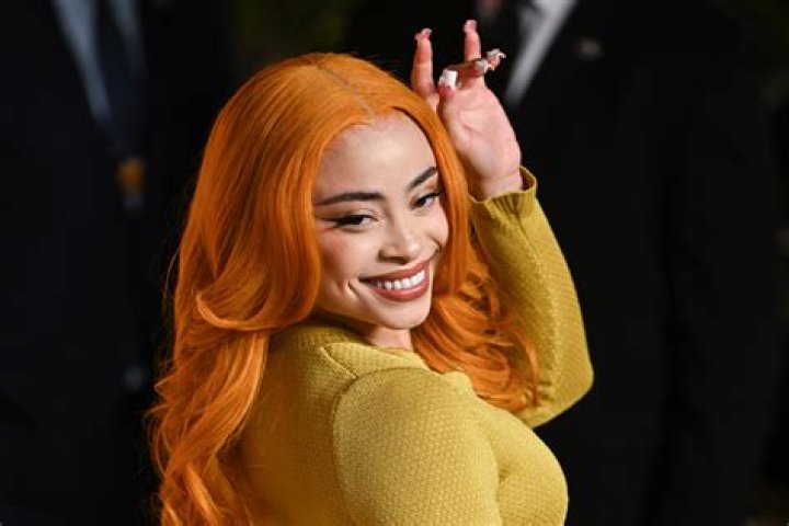 Ice Spice With Long Hair | Is American Rapper Hair Real | New Look And Tattoo