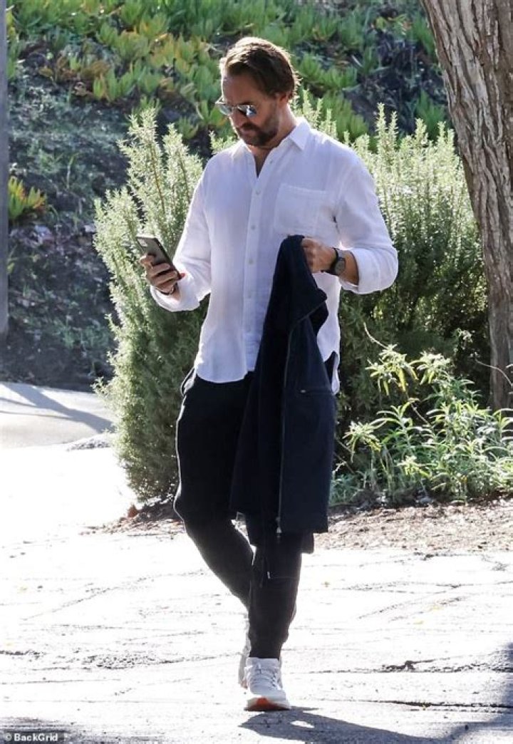  Is Sierah Joughin Boyfriend Josh Kolasinski Missing? Dating And Relation	