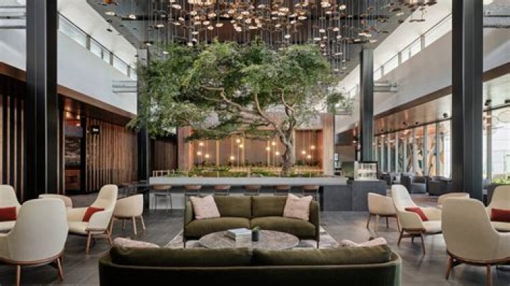 Is there an amex lounge at jfk