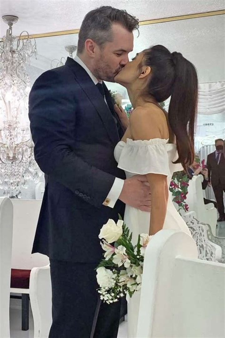 Jim Jefferies | Wife | Relationships