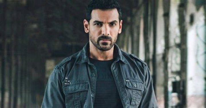 John Abraham Biography, Wife, Height, Net Worth, Movies, House and Parents