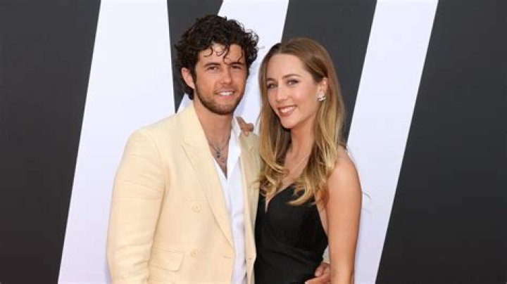 Jonathan Morgan Heit Bio, Wiki, Age, Height, Family, Girlfriend, Movies, Heit Gallery and Net Worth.