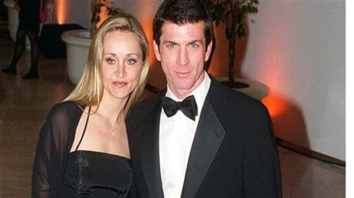 Know About Kirsten Barlow- Wiki, Age, Husband, Height, Net Worth, Career