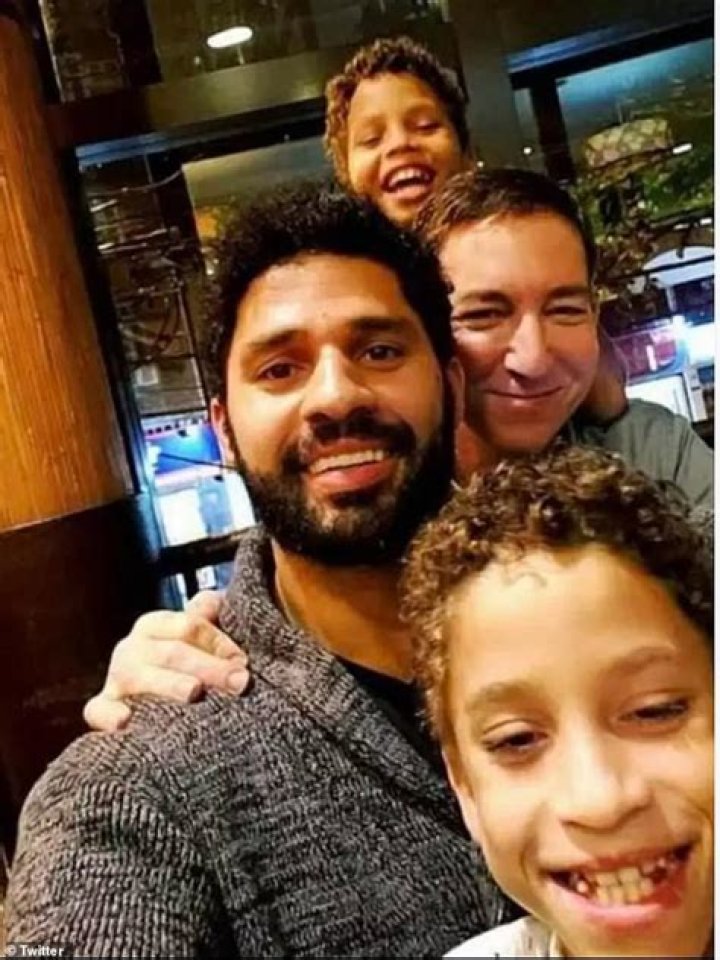 Lewis Largent | Illness | His Wife Julie Greenwald And Kids