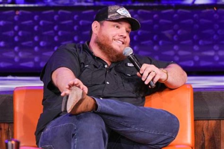 Luke Combs Political Leanings Are Mostly Conservative Or Liberal