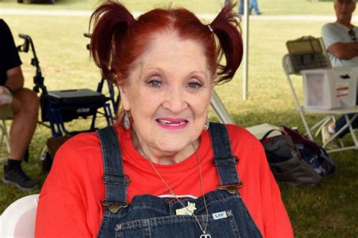 Lulu Roman