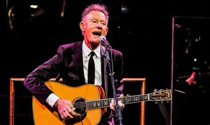 Lyle Lovett