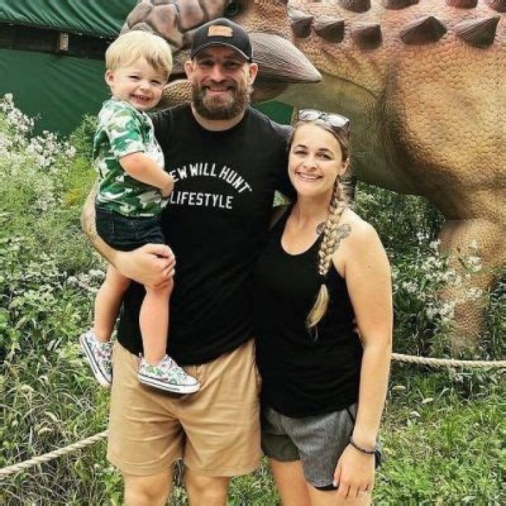 Meet Chris Daukaus Wife, Kelly Daukaus | Relationship And Kids Details