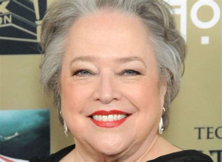 Meet Kathy Bates Mother Bertye Kathleen Father And Siblings | Religion And Ethnicity