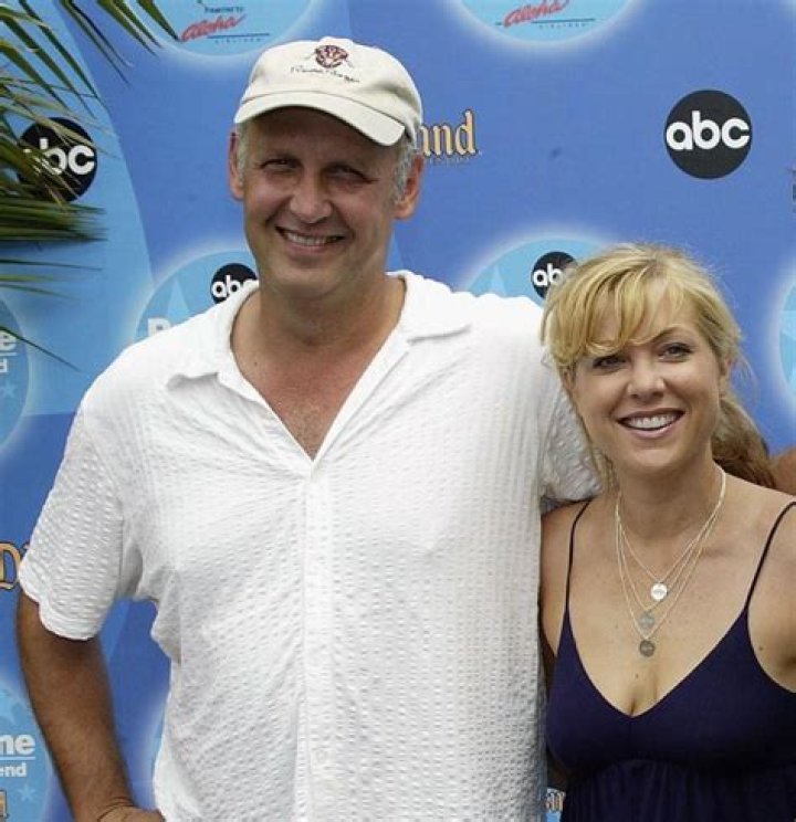 Nick Searcy Biography, Net worth, Wife, Family, Awards and Nominations