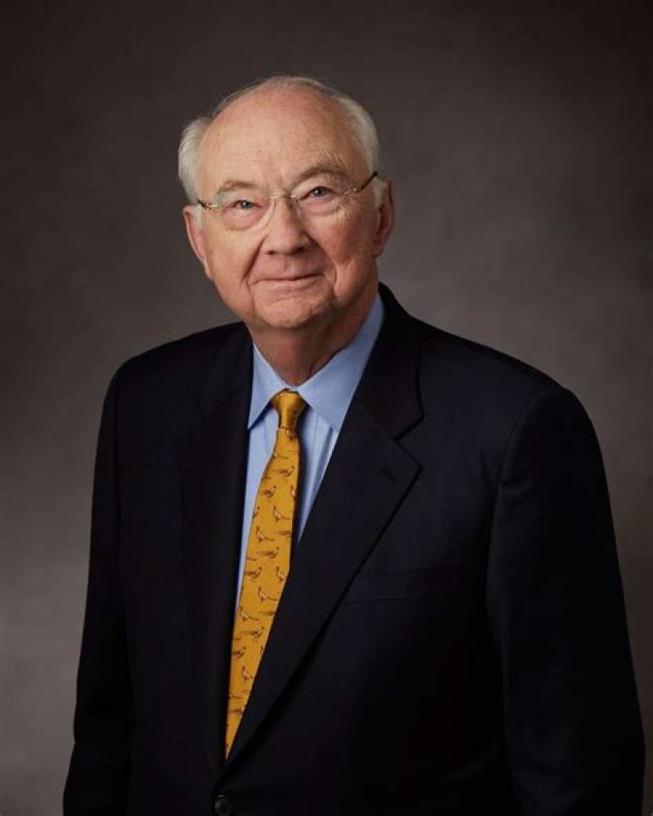 Phil Gramm