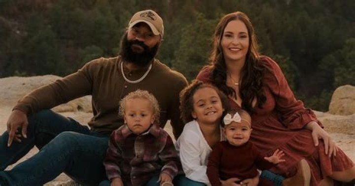 Samaje Perine Wife | Who Is Megan Perine | Relationship And Kid Details