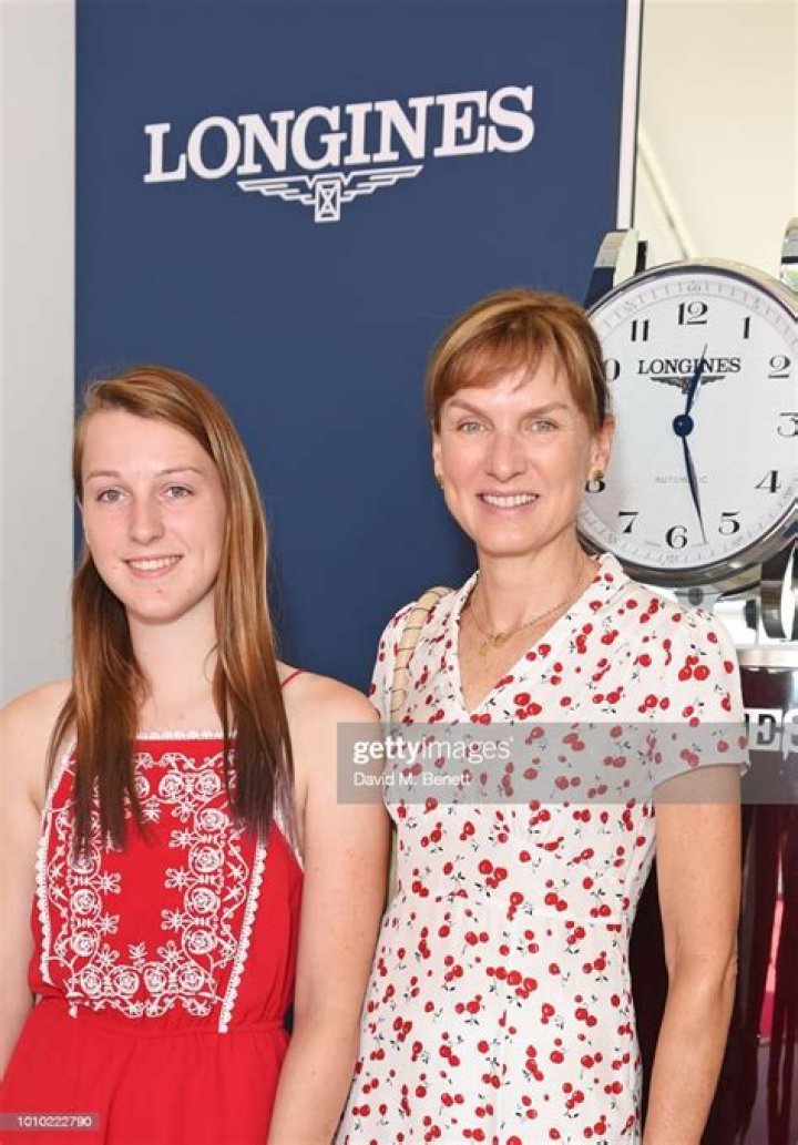 Who Is Fiona Bruce Husband | Daughter Mia Sharrocks Family And Net Worth