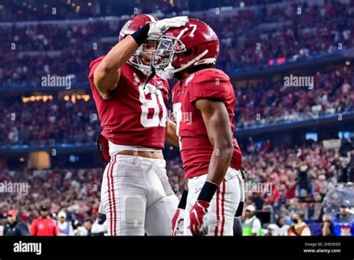 Who Is Traeshon Holden? Details To Know About The Alabama Crimson Tide Wide Receiver
